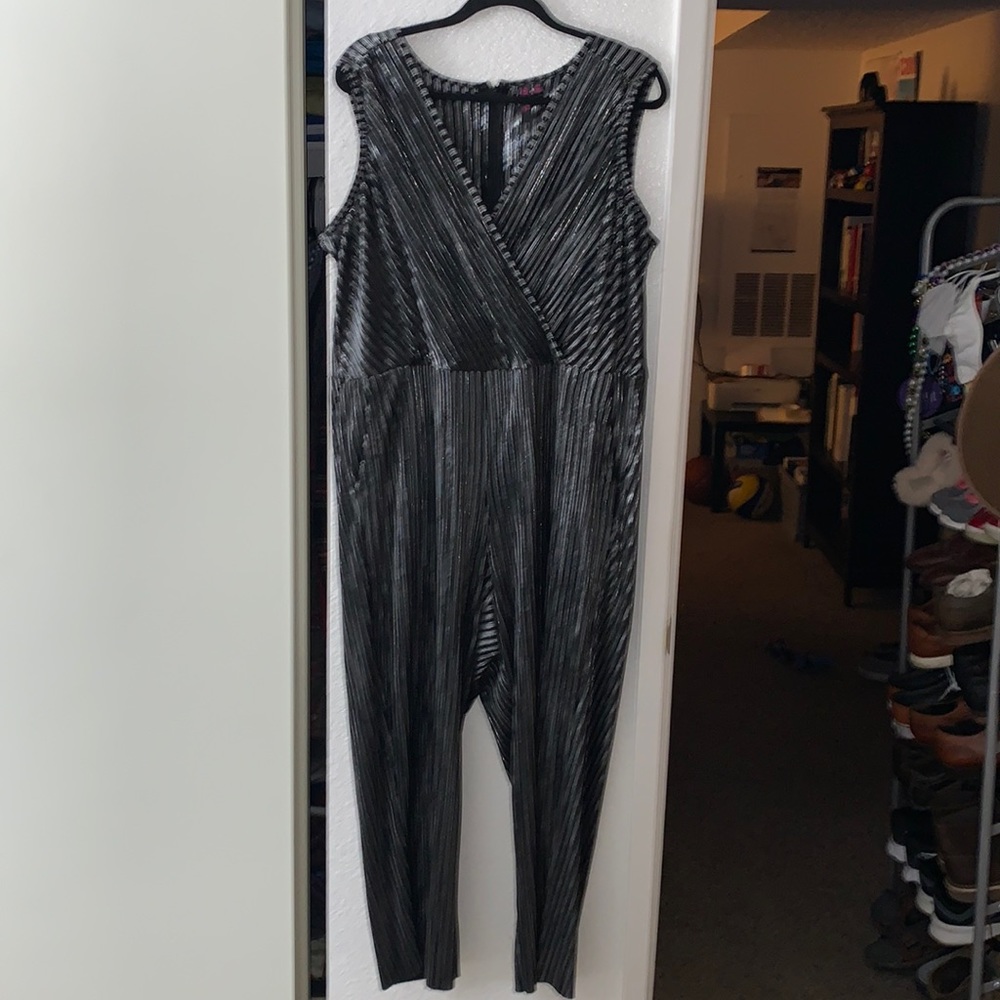 One piece jumpsuit - womens size 3X